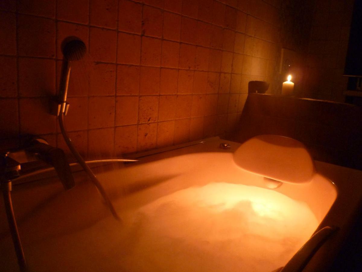 B&B Colle Di Terria Country House Contigliano Bagian luar foto
